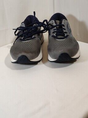 Brooks Men's Beast 20